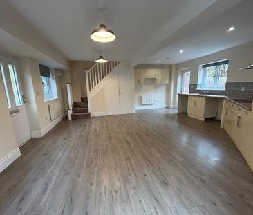 2 bedroom end of terrace house to rent - Photo 5