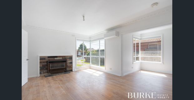 Prime Sunshine West Location - Photo 1