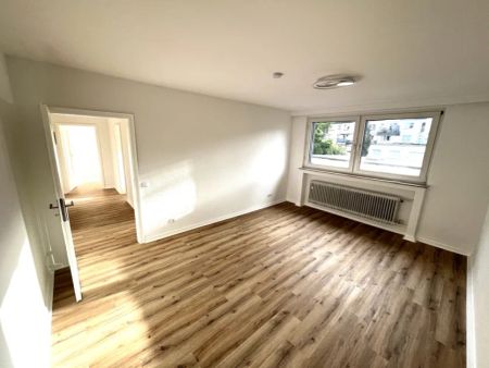 Kompakte 2-Zimmer-Wohnung mit Balkon im ruhigen und beliebten Oberhausen-Styrum! - Foto 4