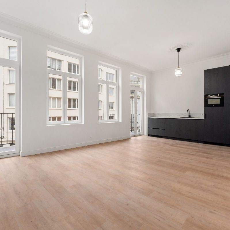 HUREN | Modern appartement in herenhuis te huur te Oostende - Photo 1