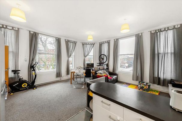 1 bedroom apartment to rent - Photo 1