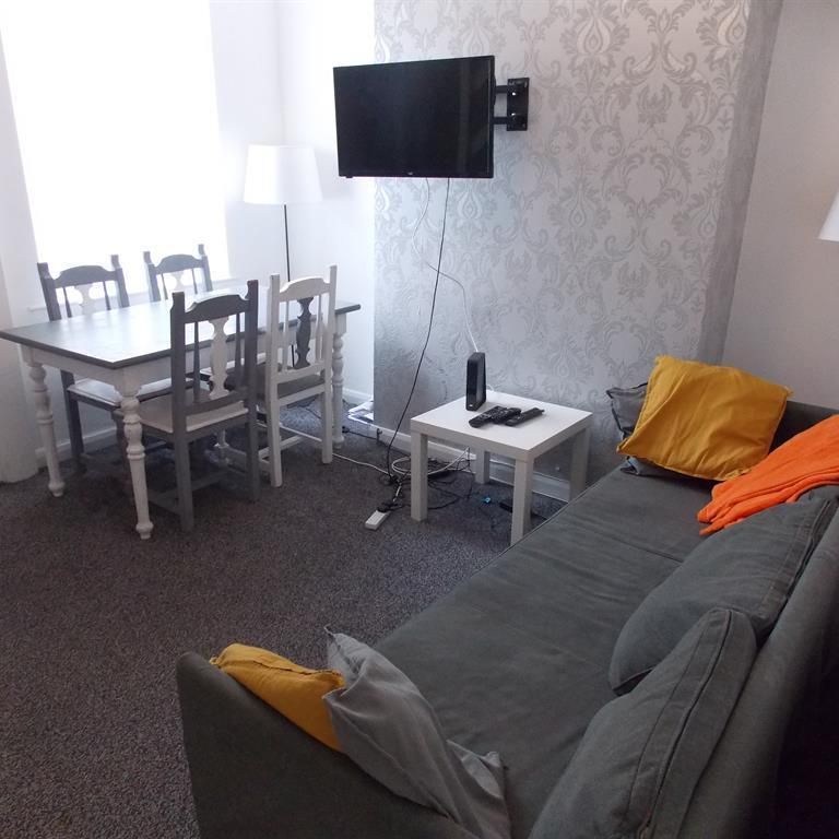 1 bedroom private hall to rent - Photo 1