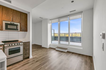 For Lease - 115 Larchmount Avenue Unit# 602, Toronto, Ontario - Photo 5