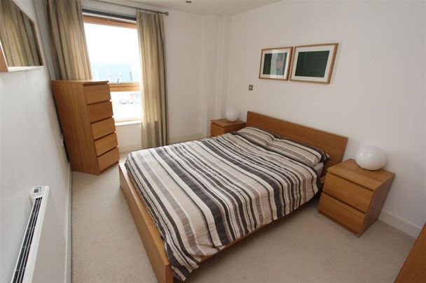 Mackenzie House, Leeds City Centre, LS10 1PT - Photo 1
