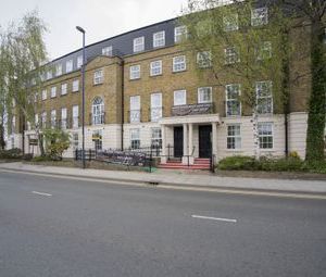 2 Bedrooms Flat to rent in Bishops Terrace, Mill Street, Maidstone ME14 | £ 202 - Photo 1