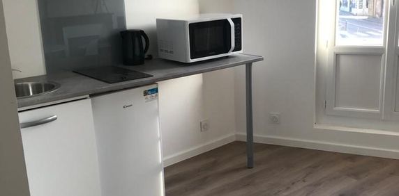 Location Appartement 1 pièce 25m² BERGERAC 24100 - Photo 2