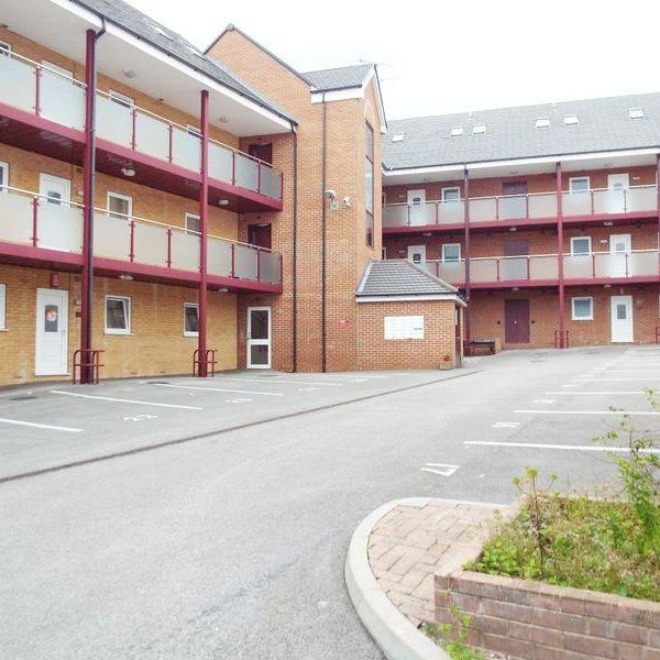 2 bedroom apartment to rent - Photo 2