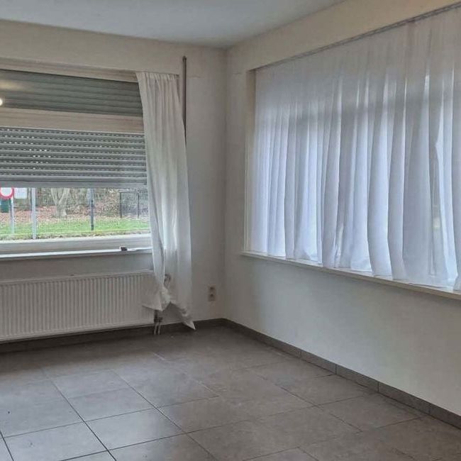 Eengezinswoning te huur in Lede voor € 875 met 2 slaapkamers - Foto 1