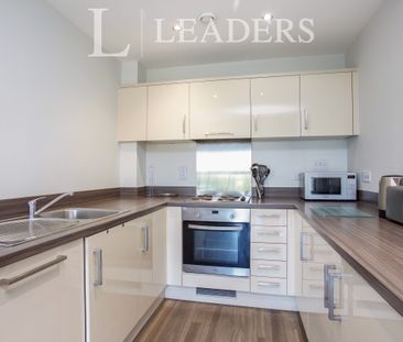 apartment to rent Nankeville Court, Guildford Road, Woking, GU22 - Photo 6