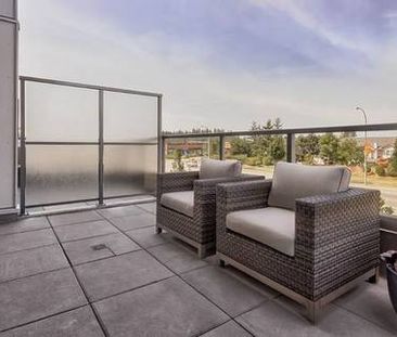 ONE MONTH FREE Pet Friendly Cloverdale Modern Living! 1B+Den 600+ sqft - Photo 1