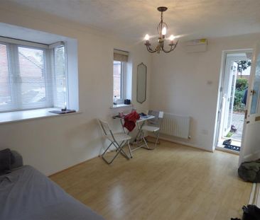 1 bedroom end of terrace house to rent - Photo 4