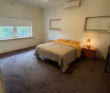 Caulfield North - Photo 3