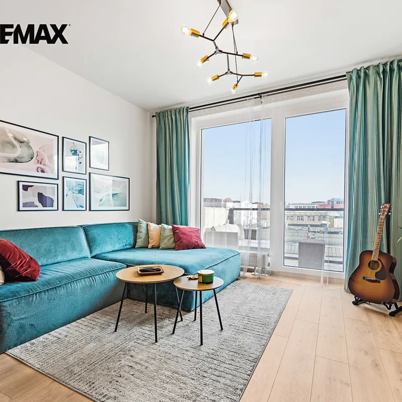 Pronájem bytu 3+kk 80 m² - Fotografie 1