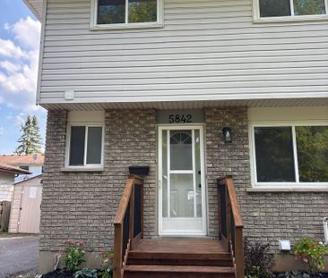 For Lease - 5842 Frontenac Street, Niagara Falls, Ontario - Photo 3