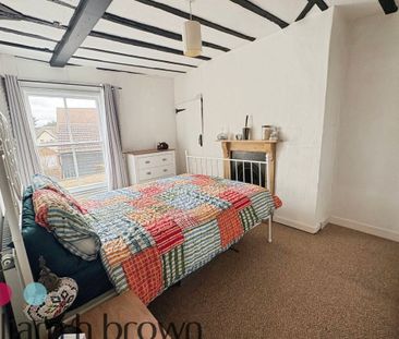 High Street - Photo 5