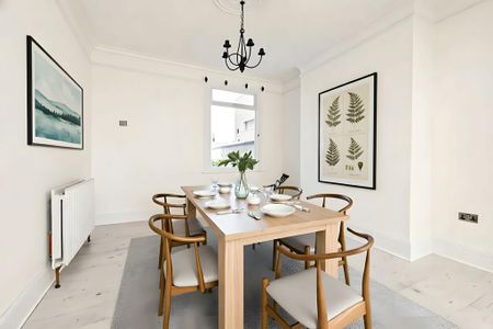 4 bedroom terraced house to rent - Photo 3