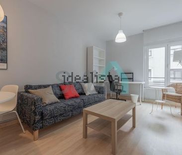 Alquiler de piso en Calle de San Bernabé - Photo 2