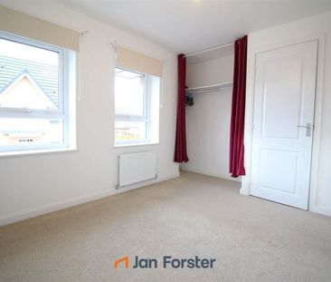 3 Bedroom House - Photo 6