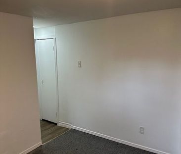 For Lease - 92 Combe Avenue Unit# BSMT, Toronto, Ontario - Photo 5