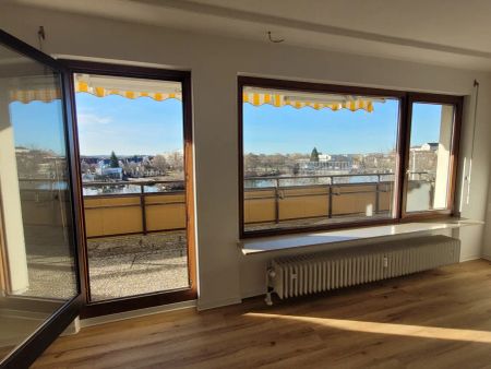 4,5 Zimmerwohnung inkl. TG-Platz mit grandiosem Blick auf den Oberen See u. die Altstadt Böblingens - Photo 2