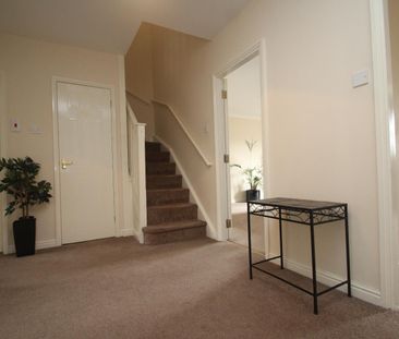 3 bedroom apartment to rent - Photo 1