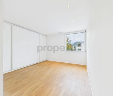 Modern 4.5 room apartment with spacious loggia in Wald - Photo 2