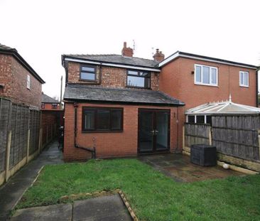 3 bedroom semi-detached house to rent - Photo 2