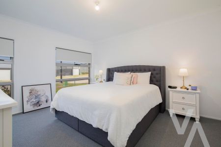 7 Mayo Crescent, Chisholm - Photo 2