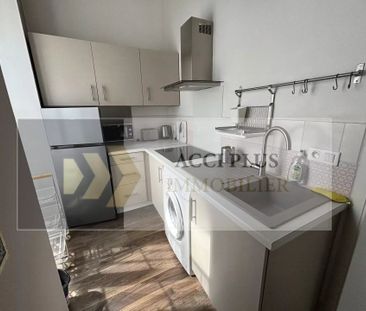 Location Appartement 1 pièce 21m² NIMES 30000 - Photo 4