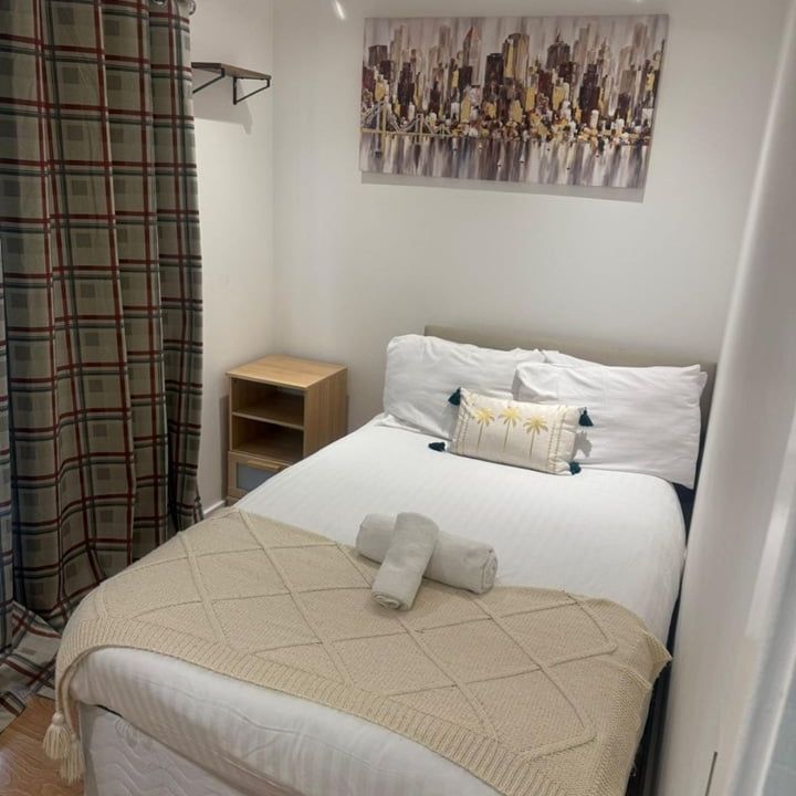 4 Bed Terraced House, Caythorpe Street, M14 - Photo 1