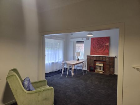 Family Home in Unley - Photo 3