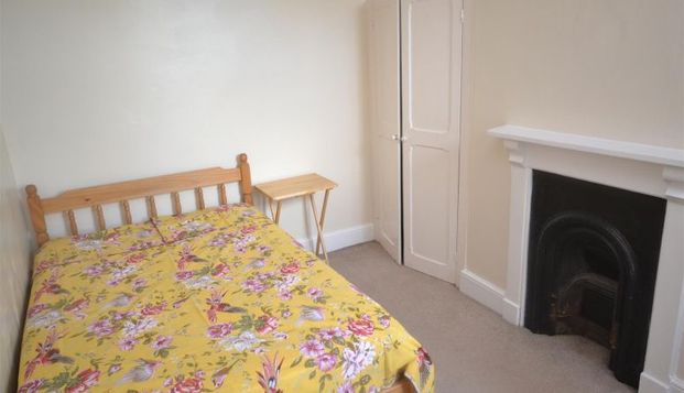 35 Well Street, EX4 6QQ (x4) - Photo 1