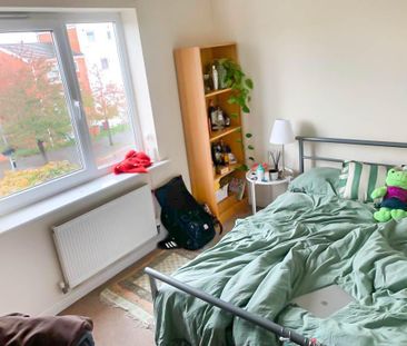 4 bedroom terraced house to rent - Photo 4