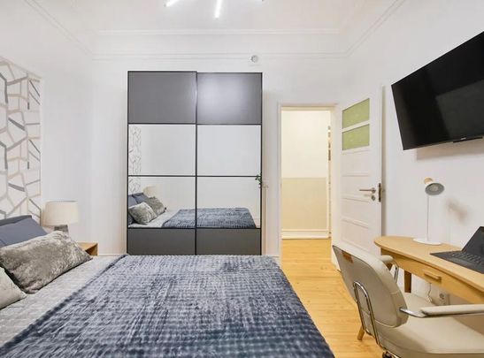 Avenida Almirante Reis, Lisbon, Lisbon 1000-049 - Photo 1