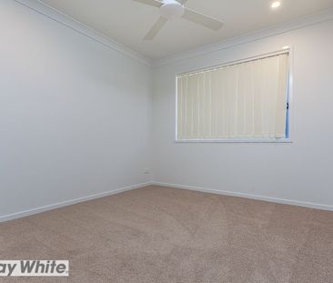 BIG BEAUTIFUL HOME IN PARK VISTA! - Photo 3