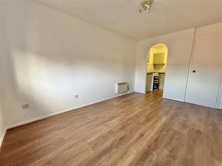 1 bedroom apartment to rent - Photo 5