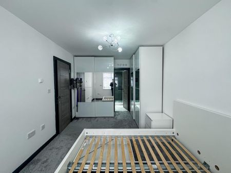 2 bedroom detached house to rent - Photo 4
