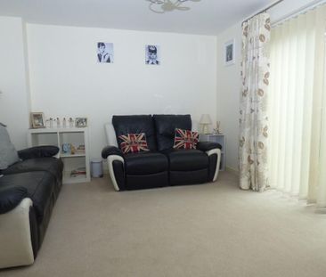 3 bed semi-detached house to rent in DH4 - Photo 6