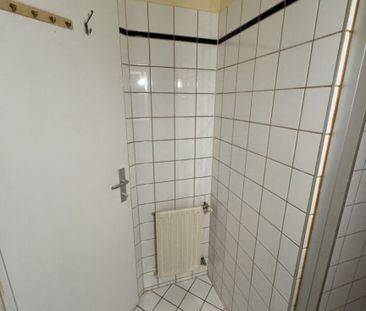 Provisionsfrei: Sonniger 42m² Altbau mit Einbauküche am Augarten - ... - Photo 1