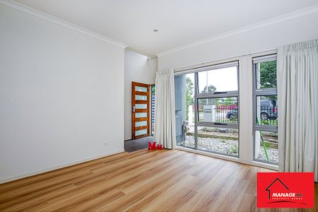 29 William Cooper Avenue, Bonner ACT 2914 - Townhouse For Rent | Domain - Photo 5