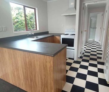 Birkdale, 2 BEDROOMS - Photo 1
