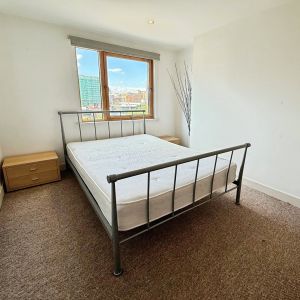 2 bedroom apartment to rent - Photo 2