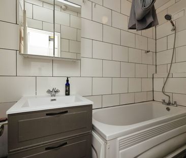 Room in a Shared Flat, Ashby House, SW9 - Photo 4