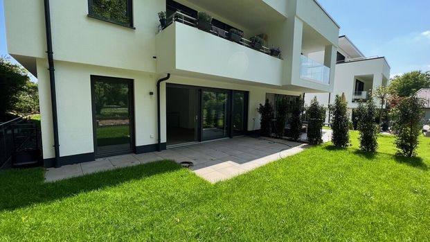 Erstbezug, Smart Home, 4 ZKB-Terrassen-ETW/ Garten in bevorzugter Wiesbadener Wohnlage mit TG-Platz - Photo 1