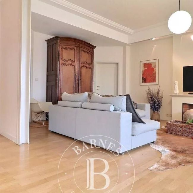 Appartement te huur in Elsene voor € 3.350 met 3 slaapkamers - Photo 1