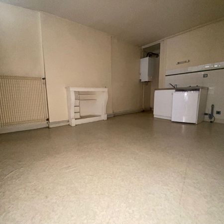 Location Appartement 1 pièce 40m² BESANCON 25000 - Photo 3