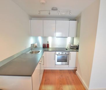 1 bedroom apartment to rent - Photo 4