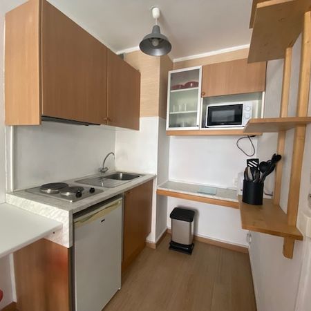 Studio MEUBLÉ de 20.20 m², rue des Stations – Nationale réf G583 - Photo 3