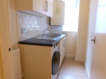 3 bedroom apartment to rent - Photo 5