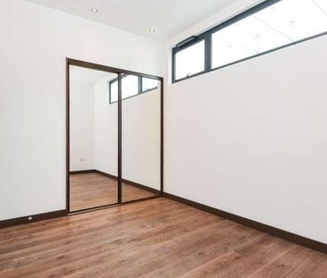 Stanley Kubrick Road, Denham, UB9 - Photo 5